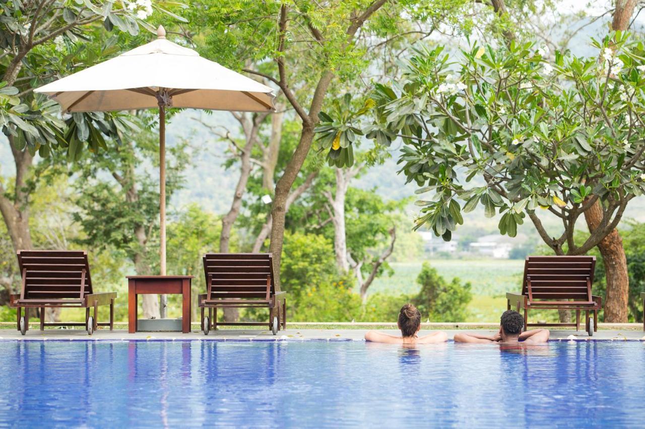 Grand Tamarind Lake Kataragama Eksteriør bilde