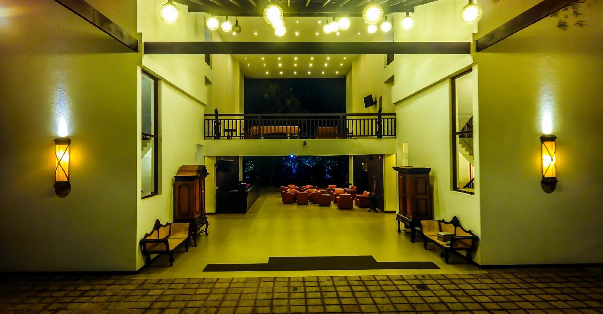 Grand Tamarind Lake Kataragama Eksteriør bilde